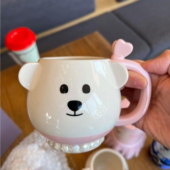 STARBUCKS Thailand 2022 CHRISTMAS XMAS 12OZ BALLERINA BEAR MUG - Picture 2 of 2